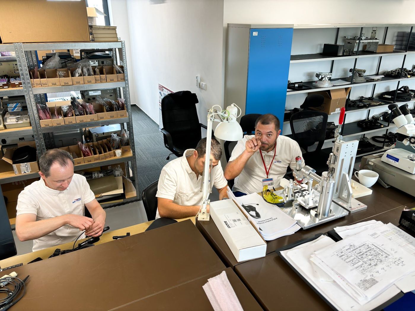 AIR TEAM headset repair lab
