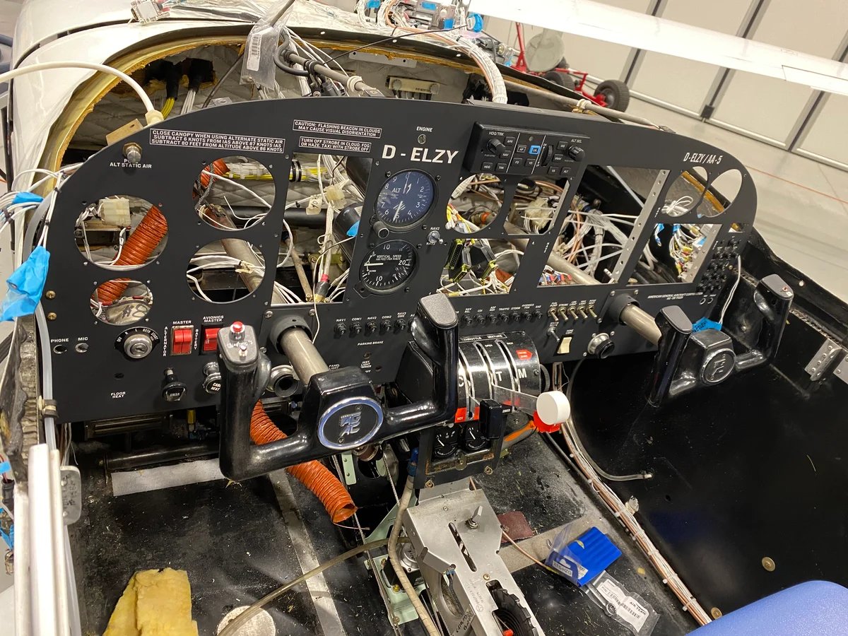 Upgrade aircraft Grumman American