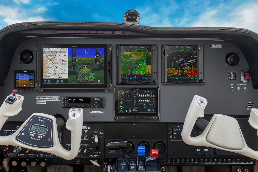 ATS - Piper PA34 g500 cockpit